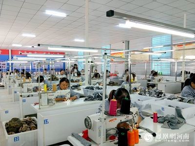 【喜迎十九大 網(wǎng)聚河南扶貧新變化】范縣:家門口就業(yè) 啃掉貧困&ldquo;硬骨頭&rdquo;